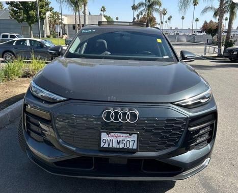 Manhattan Gray Metallic 2025 Audi Q6 e-tron Premium quattro