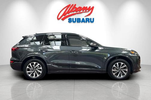 Manhattan Gray Metallic 2025 Audi Q6 e-tron Premium quattro