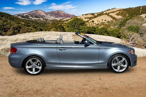 Blue Water Metallic 2010 BMW 135 135i