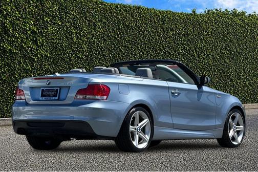 Blue Water Metallic 2010 BMW 135 135i