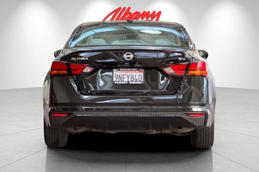 2021 Nissan Altima 2.5 SV