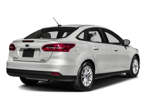 Oxford White 2016 Ford Focus SE