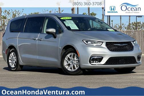 Silver Mist Clearcoat 2023 Chrysler Pacifica Touring L