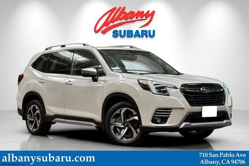 Crystal White Pearl 2023 Subaru Forester Touring