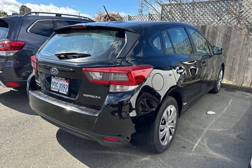 2023 Subaru Impreza Base