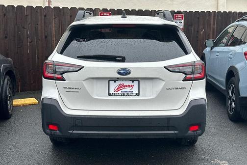 2025 Subaru Outback Premium