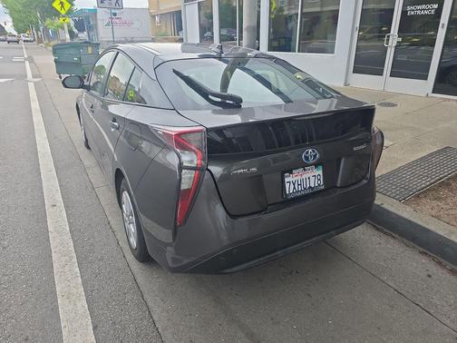 Magnetic Gray Metallic 2017 Toyota Prius Two