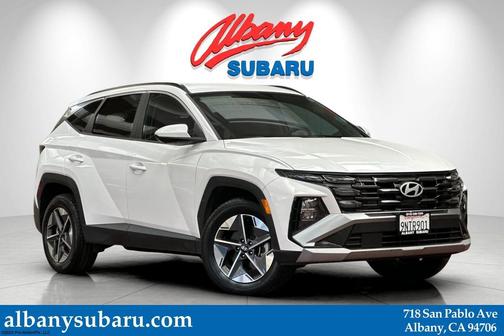 White Pearl 2025 Hyundai TUCSON SEL