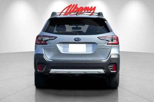 Ice Silver Metallic 2021 Subaru Outback Limited