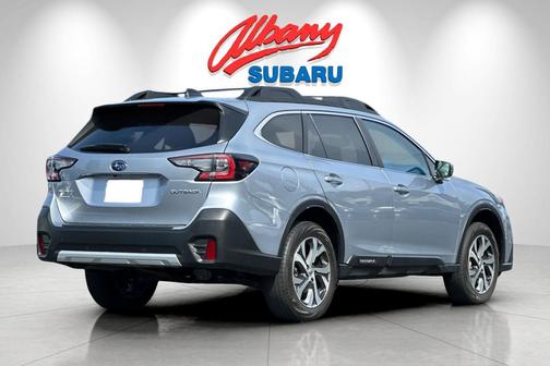Ice Silver Metallic 2021 Subaru Outback Limited