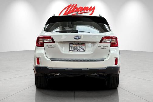 2017 Subaru Outback 3.6R Touring