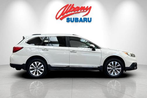 2017 Subaru Outback 3.6R Touring