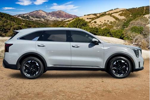 2024 Kia Sorento S