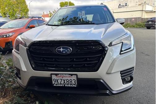 2024 Subaru Forester Premium
