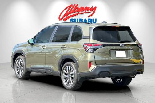 Autumn Green Metallic 2026 Subaru Forester Touring