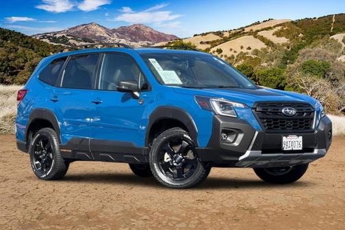 Geyser Blue 2022 Subaru Forester Wilderness