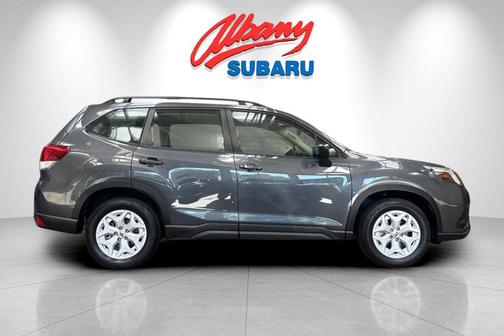 2022 Subaru Forester Base