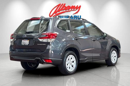 2022 Subaru Forester Base