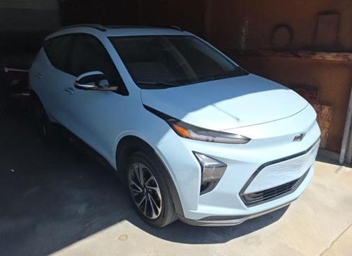 Ice Blue Metallic 2023 Chevrolet Bolt EUV FWD Premier