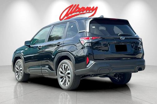 Black / Silver 2026 Subaru Forester Hybrid Touring