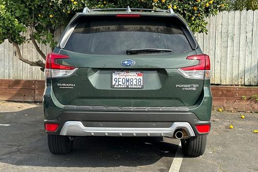 2023 Subaru Forester Touring