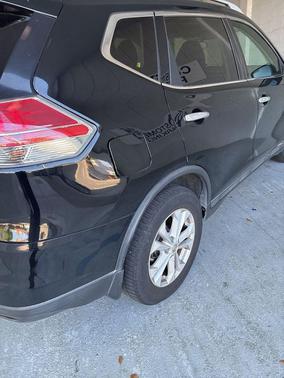 Super Black 2015 Nissan Rogue SV