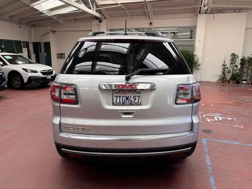 Quicksilver Metallic 2016 GMC Acadia SLT-1
