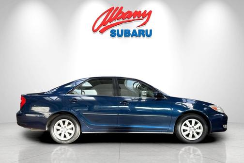 2004 Toyota Camry XLE