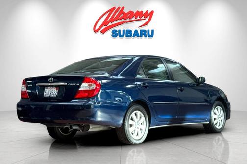 2004 Toyota Camry XLE