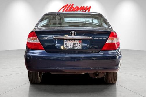 2004 Toyota Camry XLE