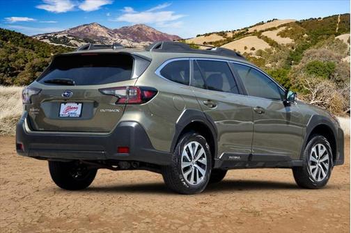 2024 Subaru Outback Premium