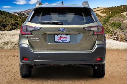 2024 Subaru Outback Premium
