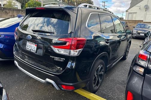 2023 Subaru Forester Touring