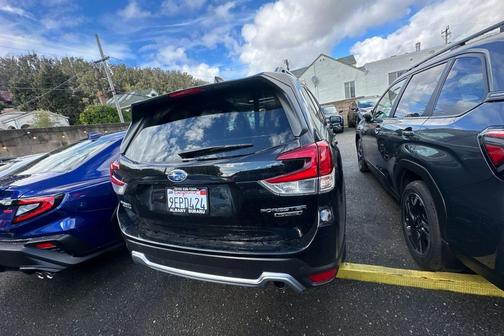 2023 Subaru Forester Touring