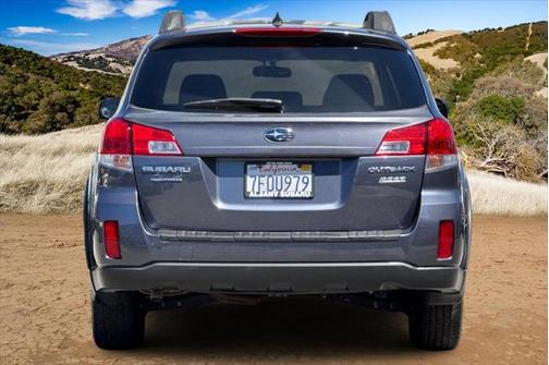 2014 Subaru Outback 2.5i Premium