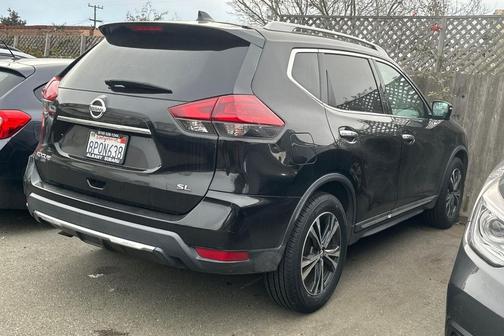 2018 Nissan Rogue SL