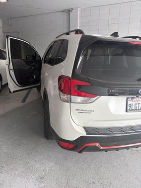 Crystal White Pearl 2024 Subaru Forester Sport