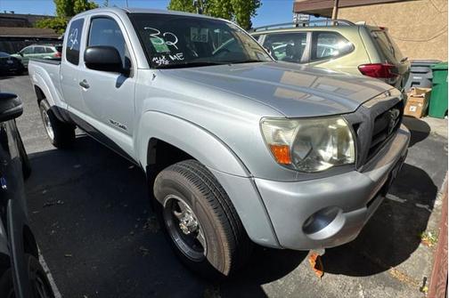 2005 Toyota Tacoma PreRunner Access Cab