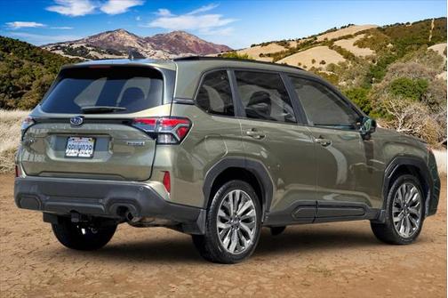 2025 Subaru Forester Touring