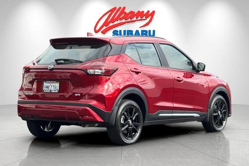 2024 Nissan Kicks SR