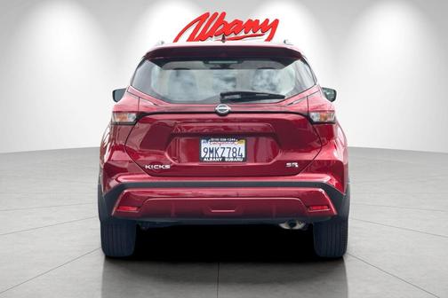 2024 Nissan Kicks SR