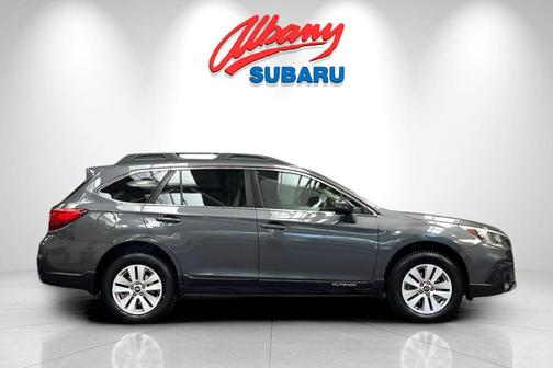 Gray 2018 Subaru Outback 2.5i Premium