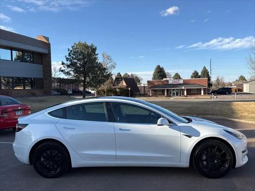 2020 Tesla Model 3 Standard Range Plus