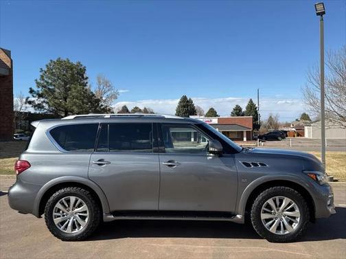 2016 INFINITI QX80 Base