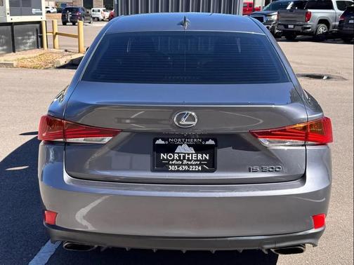 2018 Lexus IS 300 Base