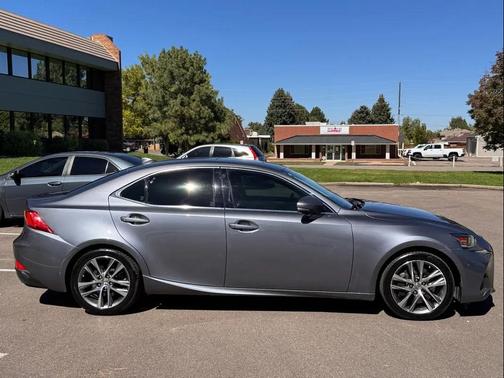 2018 Lexus IS 300 Base