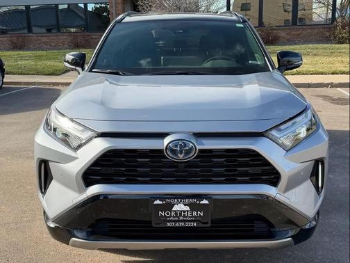 2024 Toyota RAV4 Hybrid SE