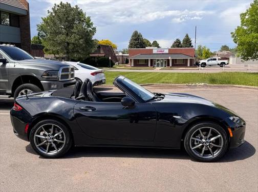 2022 Mazda MX-5 Miata Grand Touring