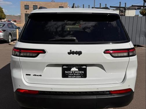 2022 Jeep Grand Cherokee L Altitude