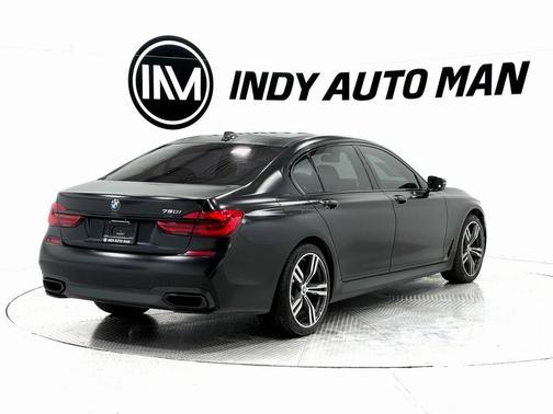 2018 BMW 750 i